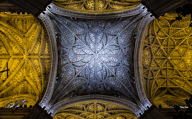 Image showing Seville Cathedral Interior
