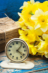 Image showing A bouquet of fresh-cut Narcissus