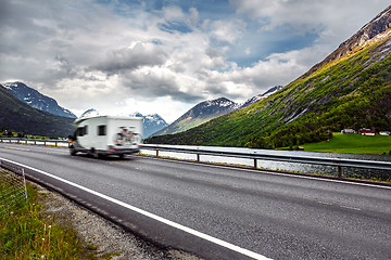 Image showing Caravan car travels on the highway.