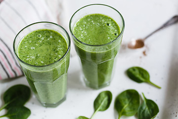 Image showing Two green smoothie in the glass