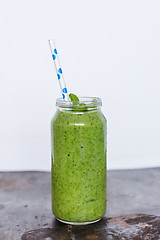 Image showing Green smoothie in the jar