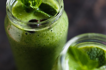 Image showing Green smoothie in the jar