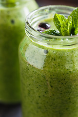 Image showing Green smoothie in the jar