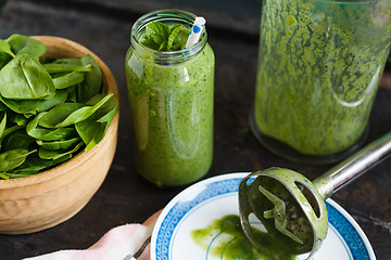 Image showing Green smoothie in the jar