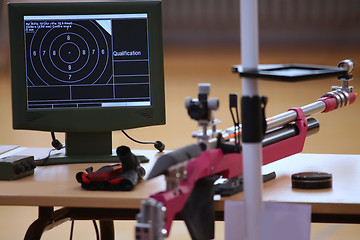 Image showing air rifle and 10m target monitor