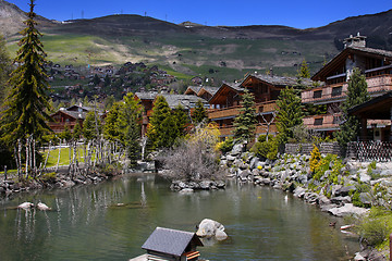 Image showing Chalet skiing resort in Verbier, Switzerland