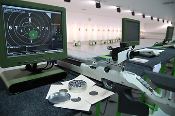 Image showing air rifle and 10m target monitor