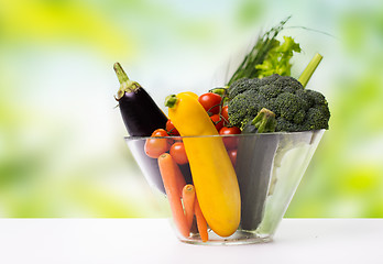 Image showing close up of ripe vegetables in glass bowl on table