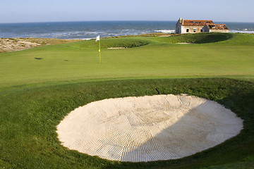 Image showing Golf course next to the ocean