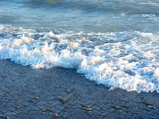 Image showing Waves at the seashore