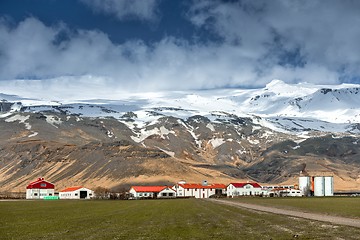 Image showing Farm house near mountain