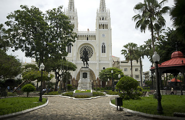 Image showing guayaquil; ecuador; south-america; park; simon-bolivar; cathedra