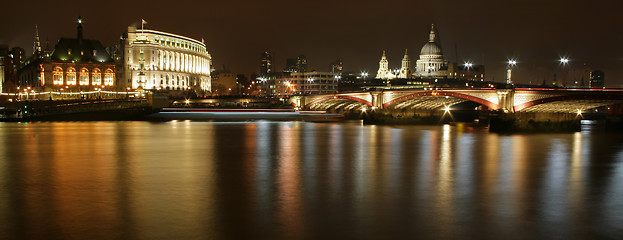 Image showing Thames panorama