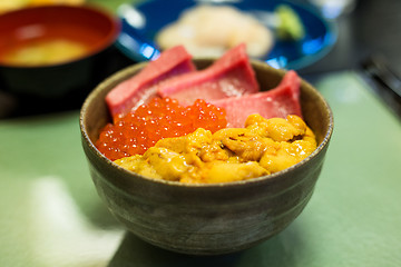 Image showing Japanese seafood Donburi