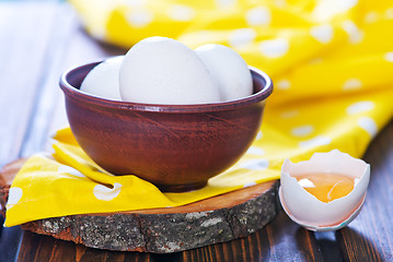 Image showing raw eggs