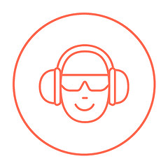 Image showing Man in headphones line icon.