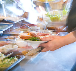 Image showing Food in a self service restaurant