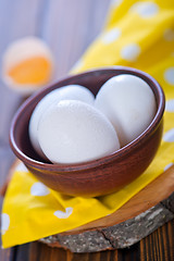 Image showing raw eggs