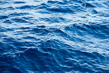 Image showing Wavy sea