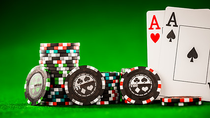 Image showing chips and two aces