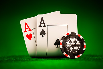 Image showing chips and two aces