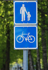 Image showing Road sign bicycle path and pedestrian with children