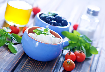 Image showing mozzarella with tomato