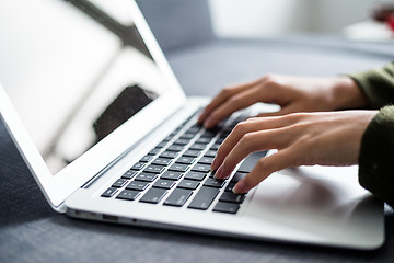 Image showing Woman using a laptop