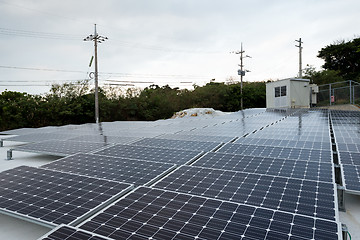 Image showing Solar panel on roof top