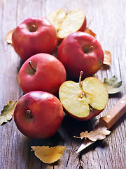 Image showing red apples