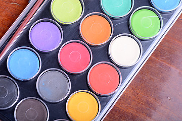 Image showing set of watercolor paints close up