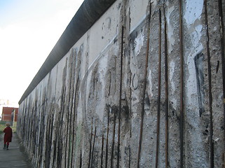 Image showing Walking along remains of the Berlin Wall