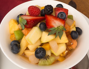 Image showing fruit plate from Seiser Alm