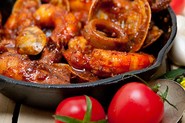 Image showing fresh seafoos stew on an iron skillet