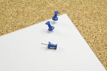Image showing pushpins and notepaper