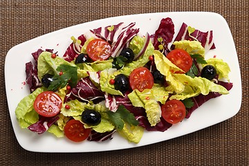 Image showing Salad with radicchio.