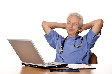 Image showing doctor with a laptop 