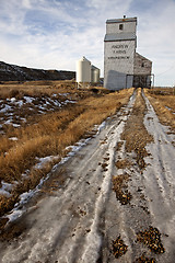 Image showing Grain Elevator near Drumheller