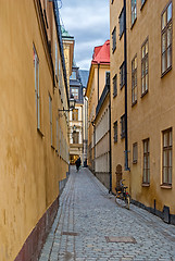 Image showing Narrow street.