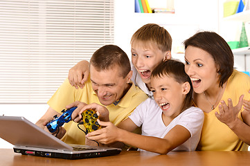 Image showing Happy family of four 