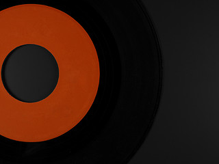 Image showing Vinyl on a phonograph rubber platter mat