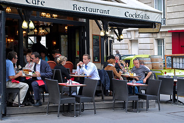 Image showing Parisian cafe.