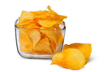 Image showing Potato chips in a glass bowl