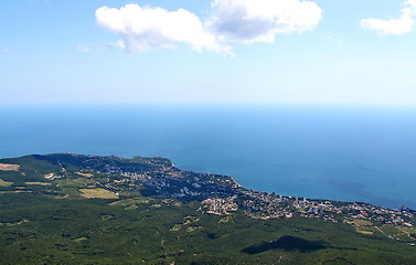 Image showing View on Yalta city from the Ai-Petri mountain