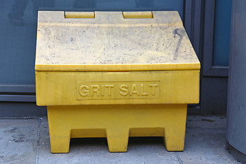 Image showing Grit Salt