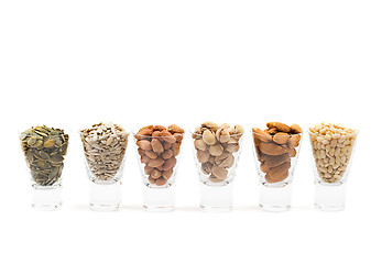 Image showing different nuts