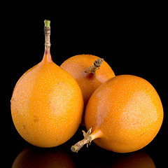 Image showing Passion fruit maracuja granadilla