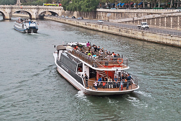 Image showing Walk on the Seine.