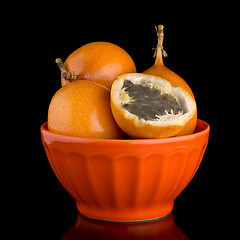 Image showing Passion fruit maracuja granadilla