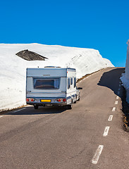 Image showing Caravan car travels on the highway.